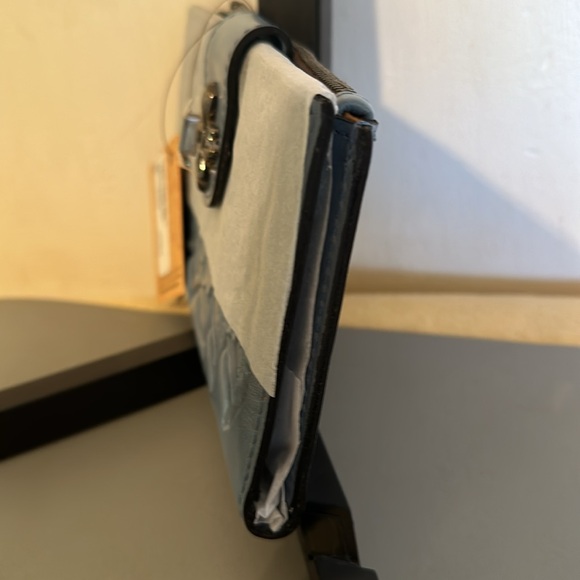 Wallet - Picture 5 of 7